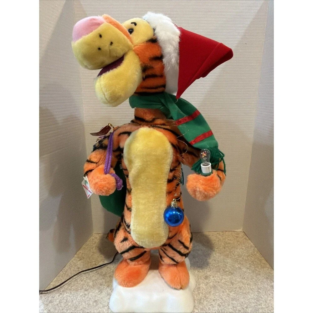 Vintage Telco Motionette Disney Tigger Christmas Figure - Light Works, Read
